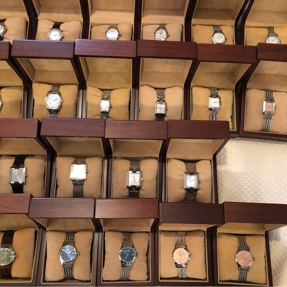 Lois Hill Watches - Need To See One Live? Ask - Picture 3 of 12